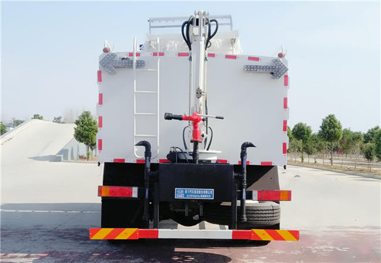 東風天錦隧道清洗車