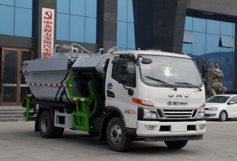 壓縮分撿垃圾運(yùn)輸車
