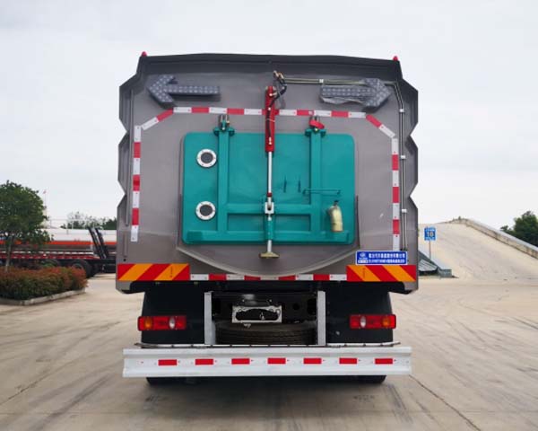 程力純電動(dòng)洗掃車(chē)