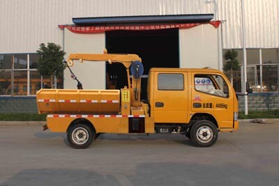 東風福瑞卡國四清淤車